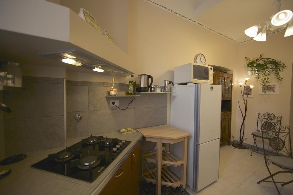 Domus Ottavia In Roma Quarto foto